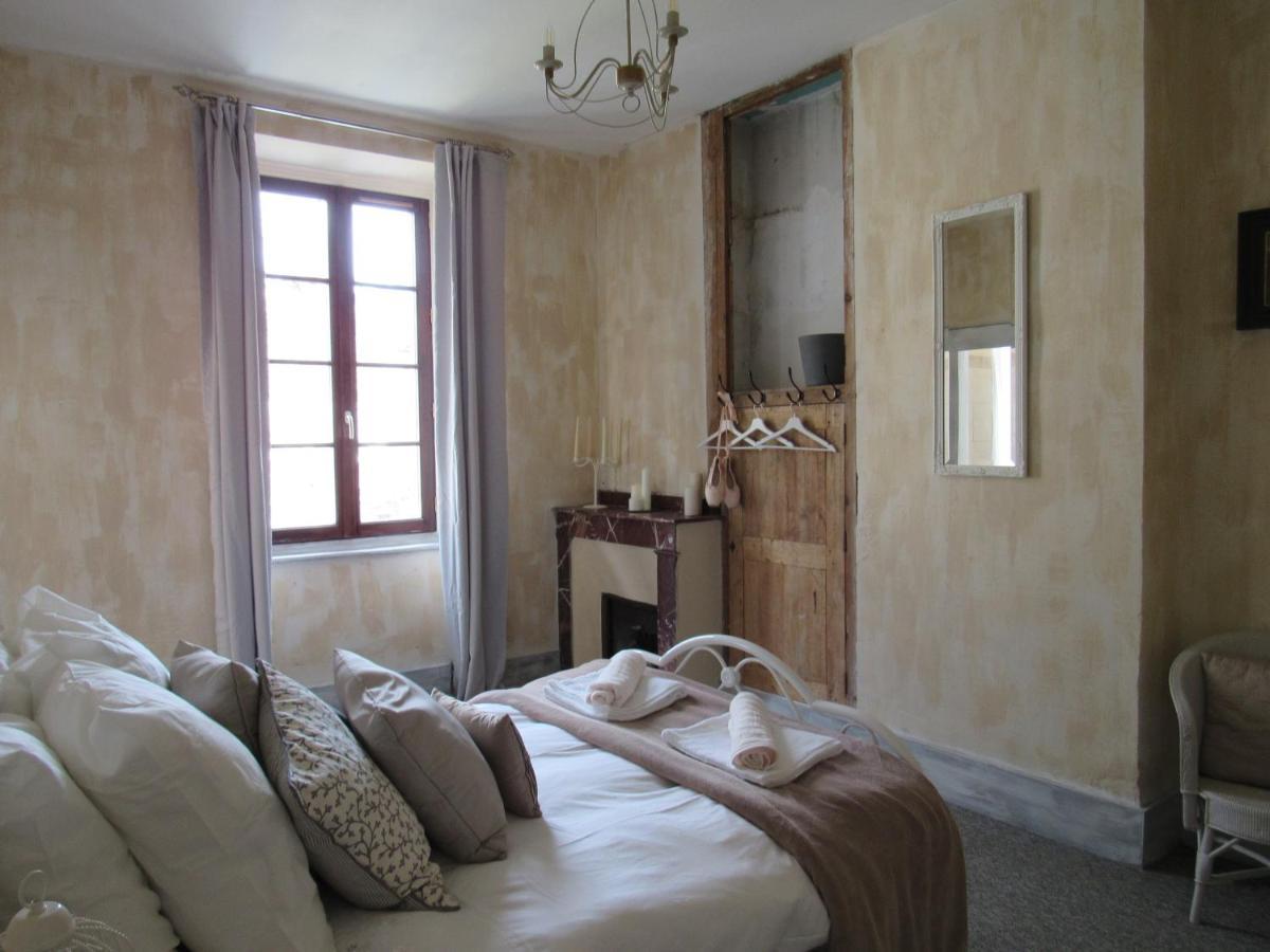 Les Deux Rives Bed and Breakfast Cierp Εξωτερικό φωτογραφία