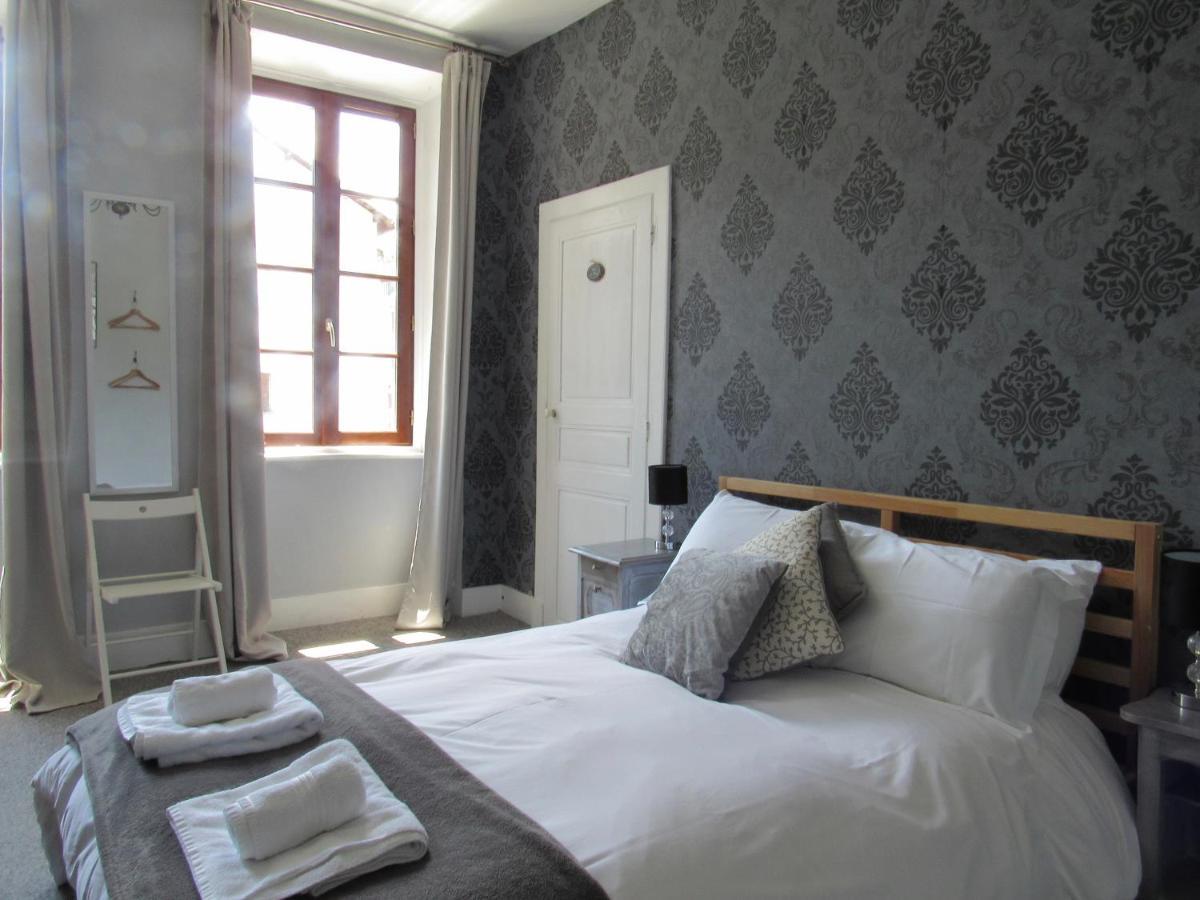 Les Deux Rives Bed and Breakfast Cierp Εξωτερικό φωτογραφία