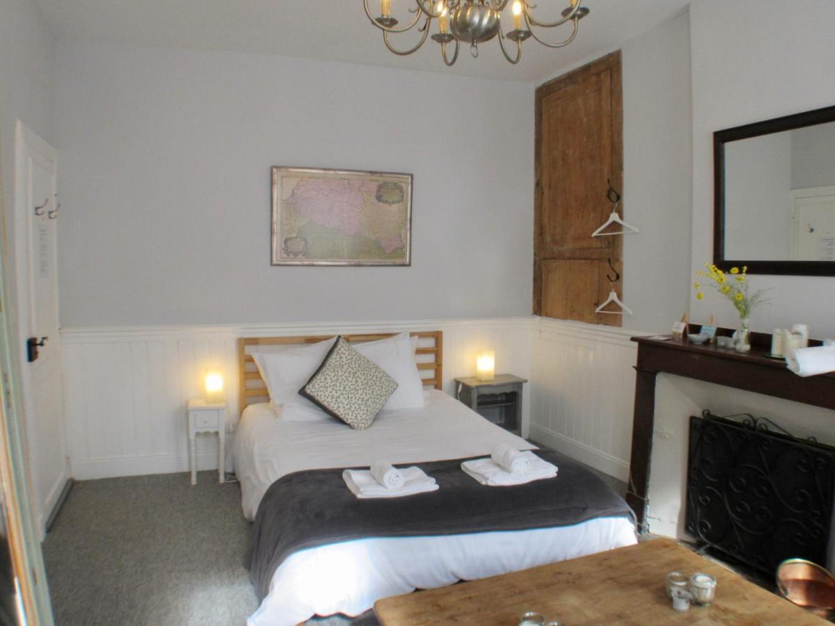 Les Deux Rives Bed and Breakfast Cierp Εξωτερικό φωτογραφία